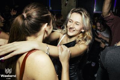 Party Bild aus dem Weekend Club Berlin vom 20.12.2024